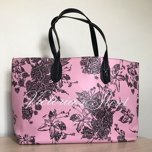 Victoria's  Secret Tote🌹